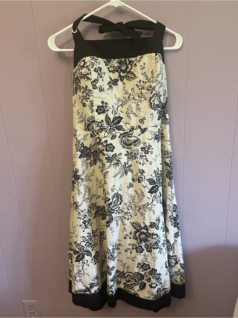 madison leigh Black and Cream Floral Maxi Skirt